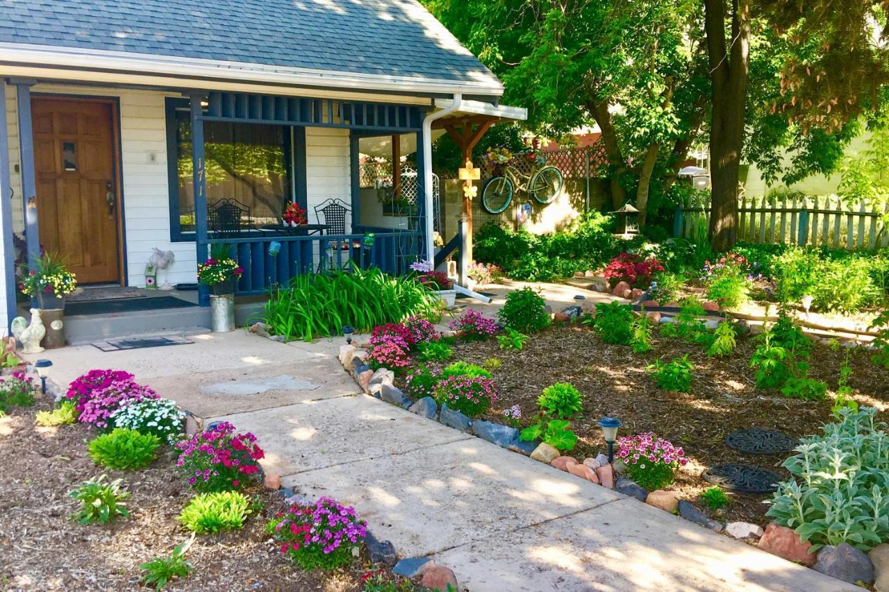 Cozy And Vintage Cedar City Apartment With Fire Pit! Esterno foto